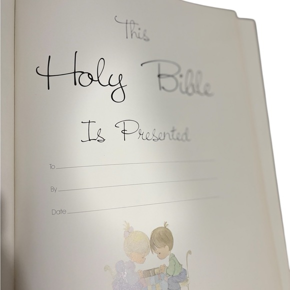 1985 Precious Moments King James Holy Bible
Family Edition Red Letter 8.5x11.25 - Picture 7 of 13